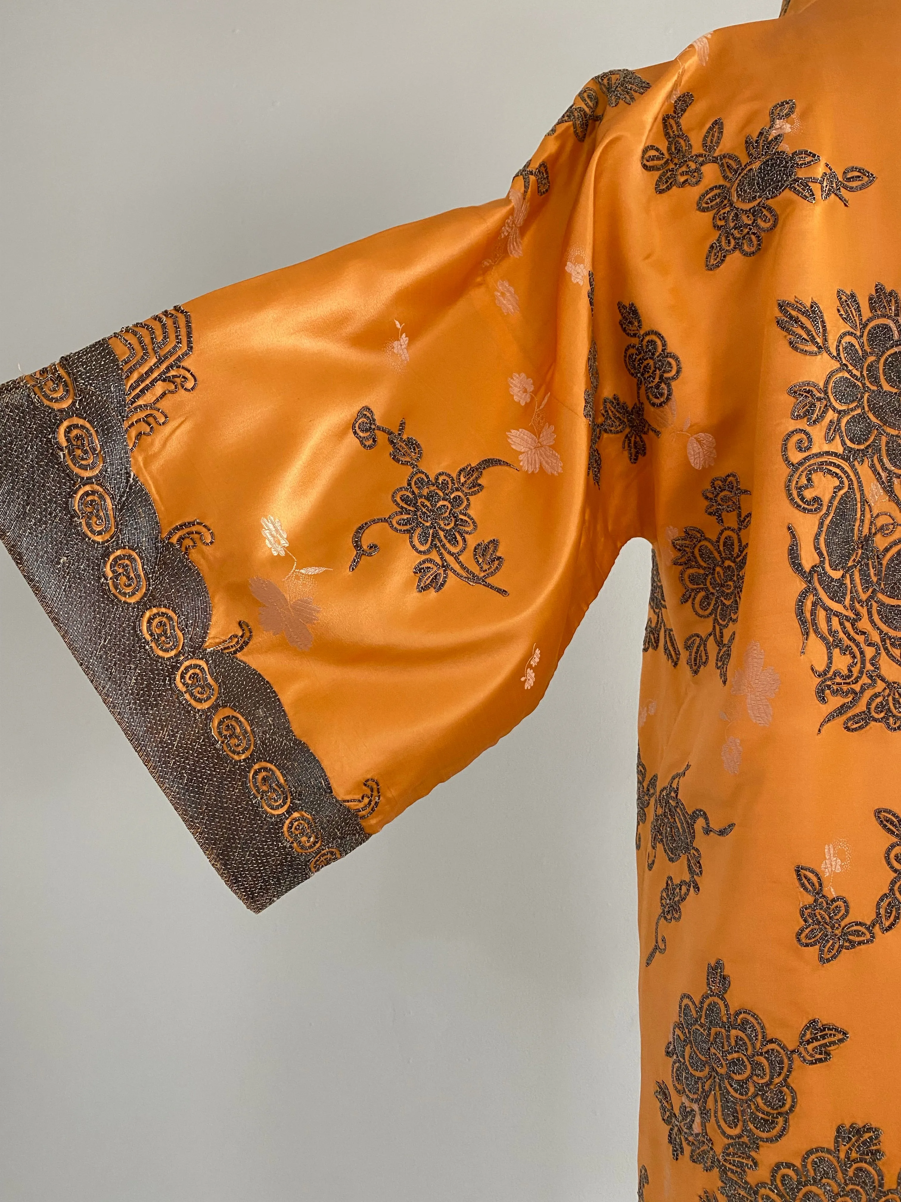 Exquisite 1920's Tangerine Silk Chinese Jacket Metallic Embroidery Thread / SM
