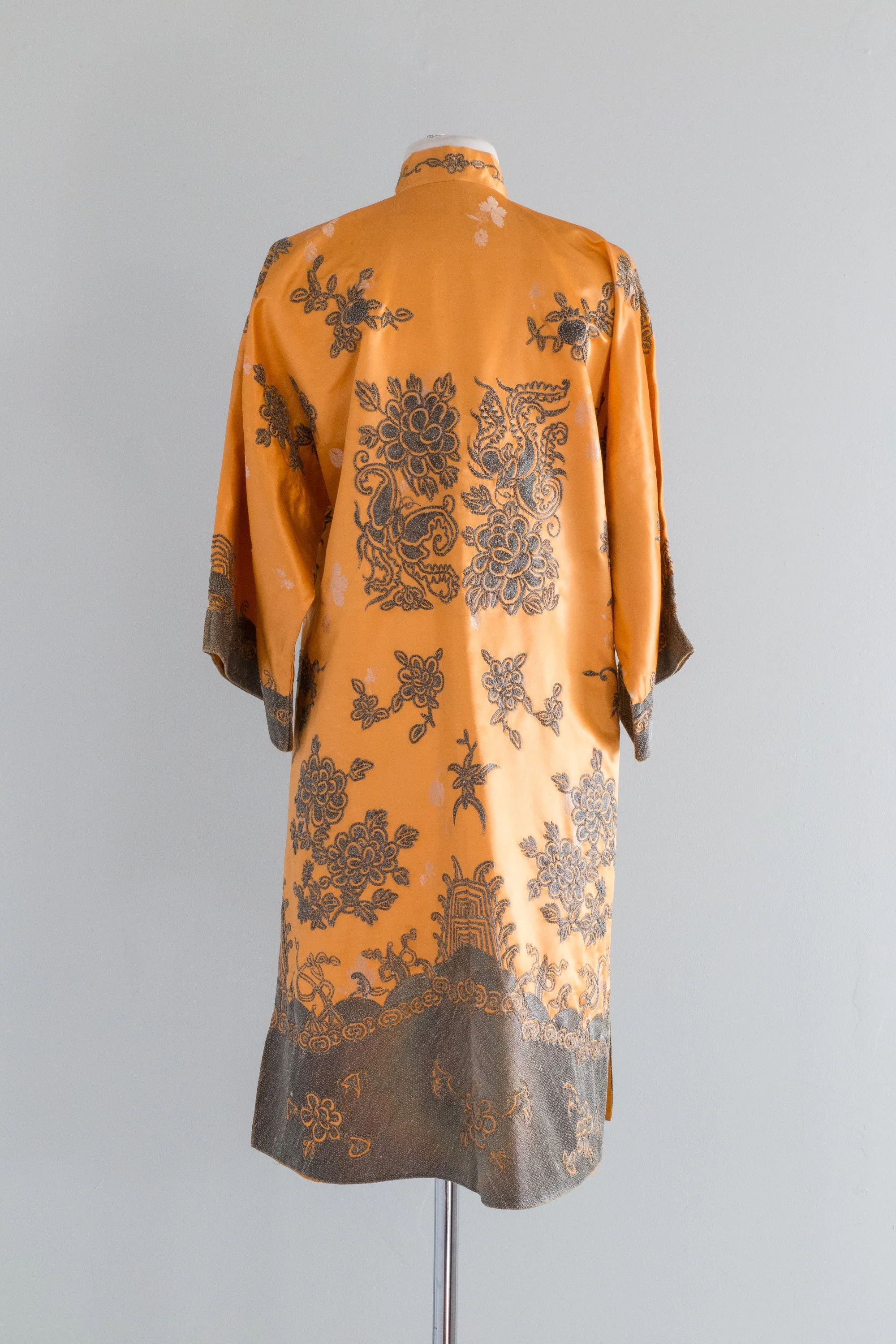 Exquisite 1920's Tangerine Silk Chinese Jacket Metallic Embroidery Thread / SM
