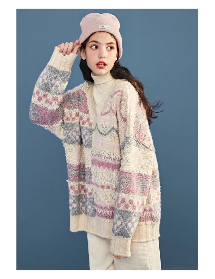 LEDDIN VINTAGE INSPIRED OVERSIZED V NECK JUMPER