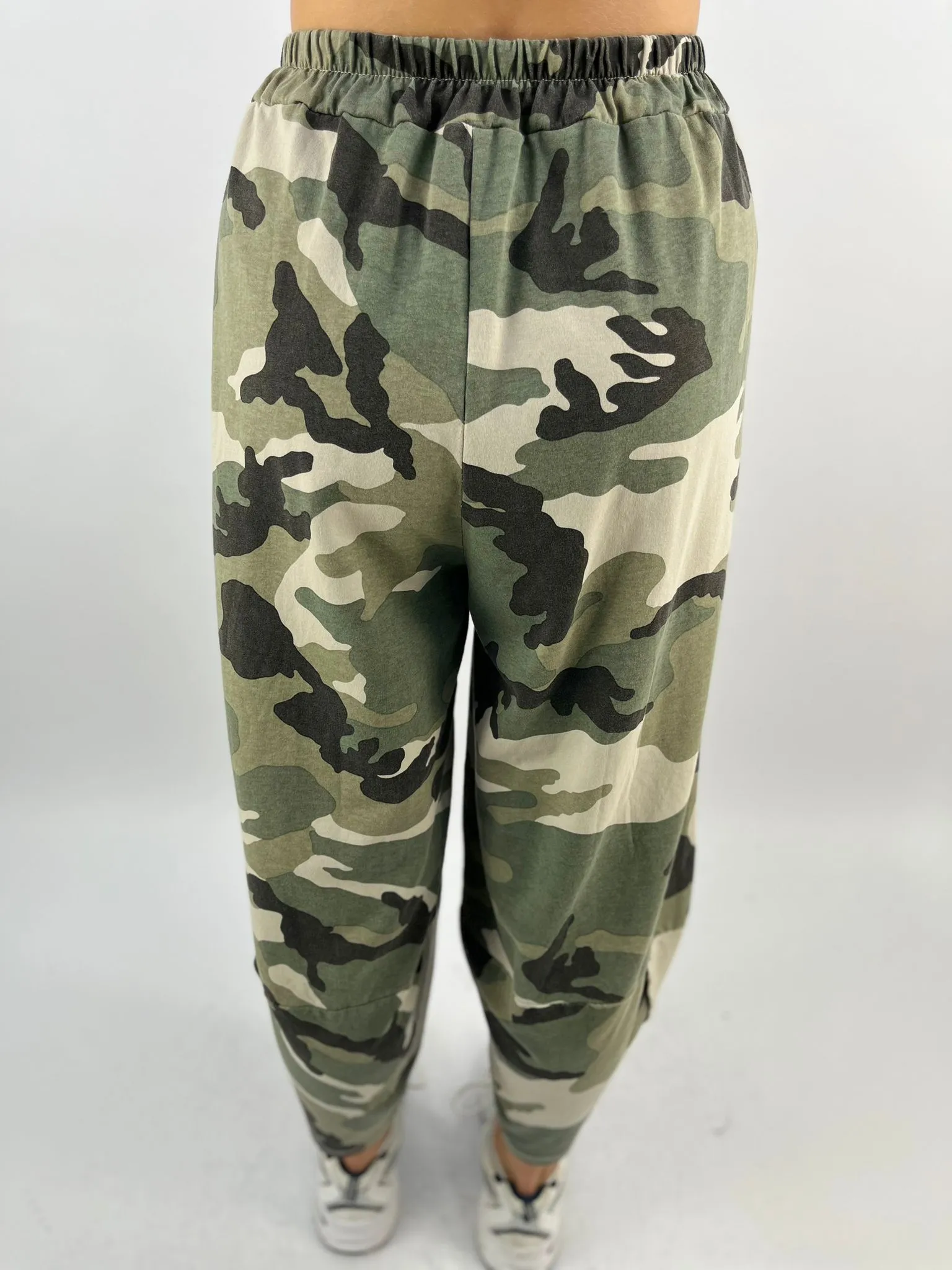 Made in Italy Camouflage Pocket Front Trouser