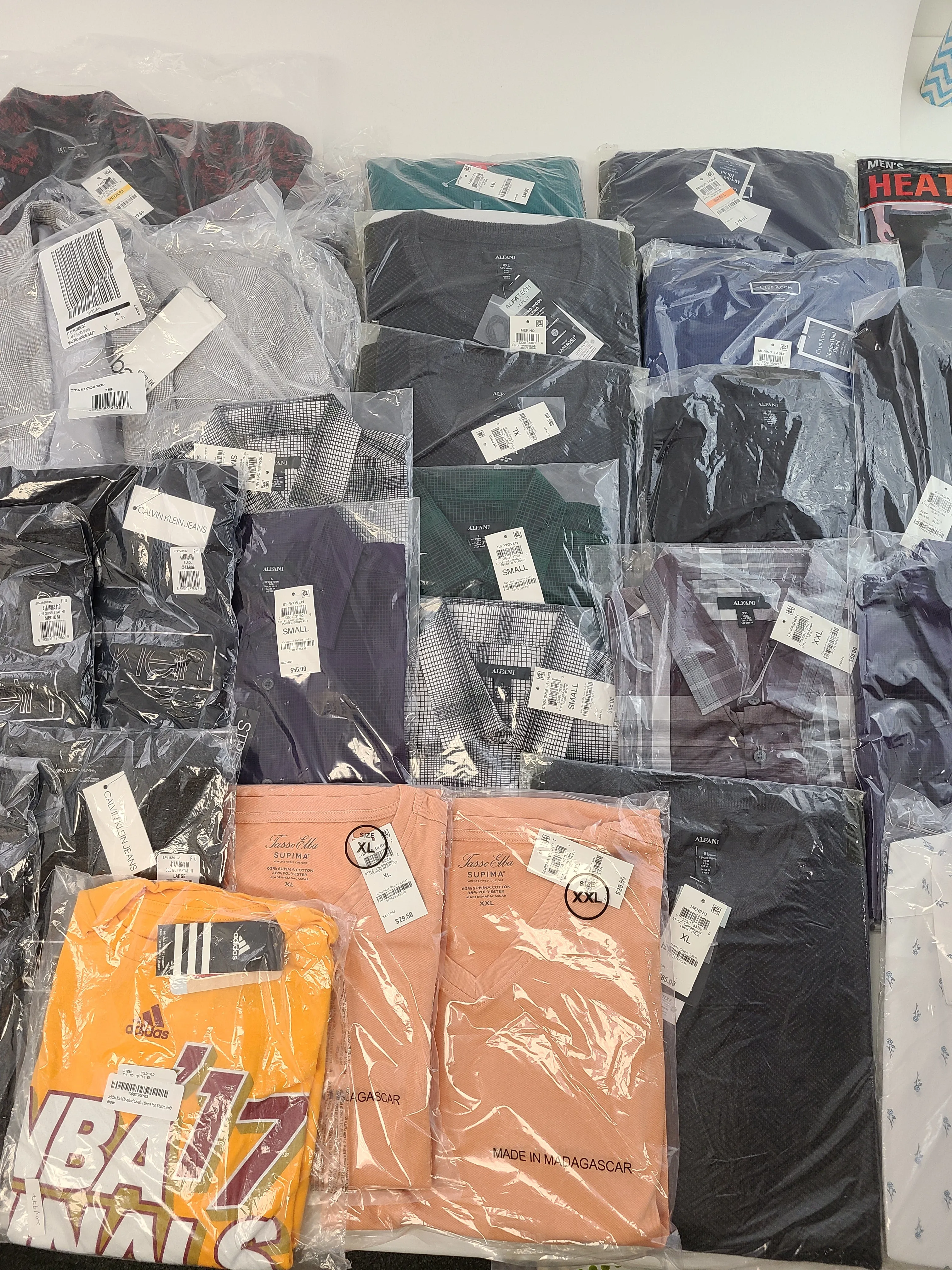 Men's Clothing Wholesale Lot Calvin Klein, Adidas, Tasso Elba, Club Room, Alfani, Bar lll, INC and more, 25 Units, New, MSRP $1,612.48