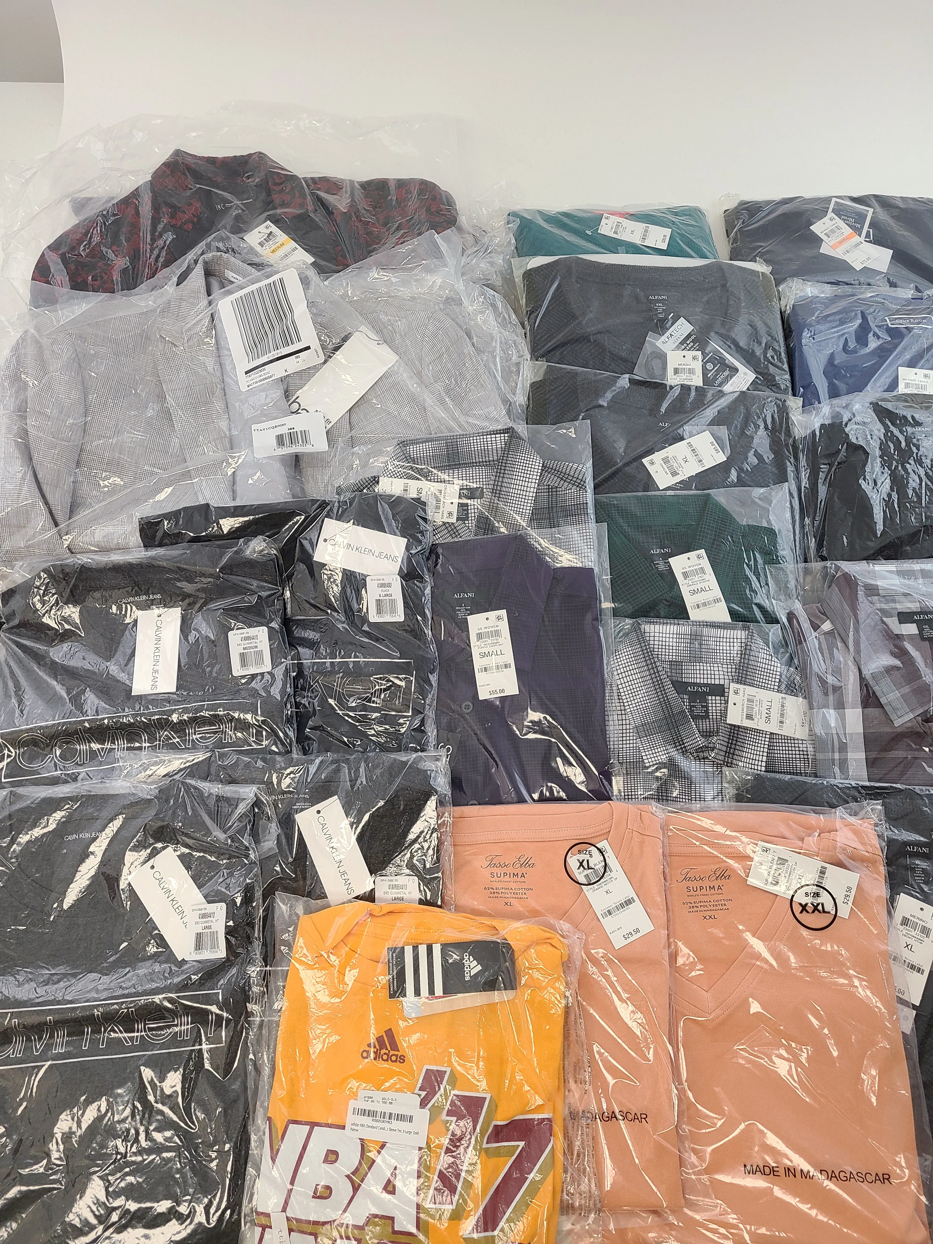 Men's Clothing Wholesale Lot Calvin Klein, Adidas, Tasso Elba, Club Room, Alfani, Bar lll, INC and more, 25 Units, New, MSRP $1,612.48