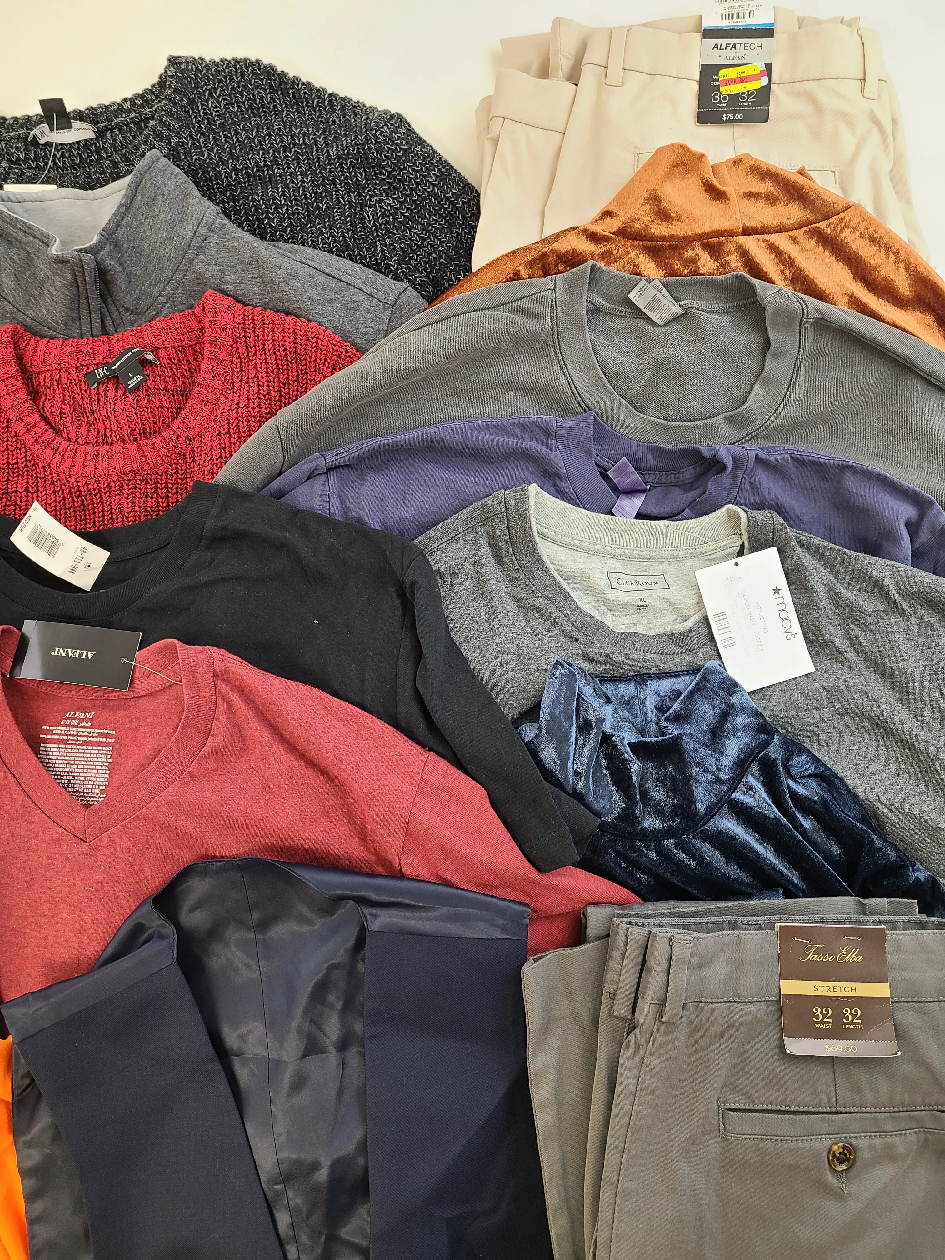 Men's Clothing Wholesale Lot Calvin Klein, Nike, Nautica, Tasso Elba, Weatherproof, American Apparel, Club Room, INC and more, 26 Units, Shelf Pulls, MSRP $1,534.40