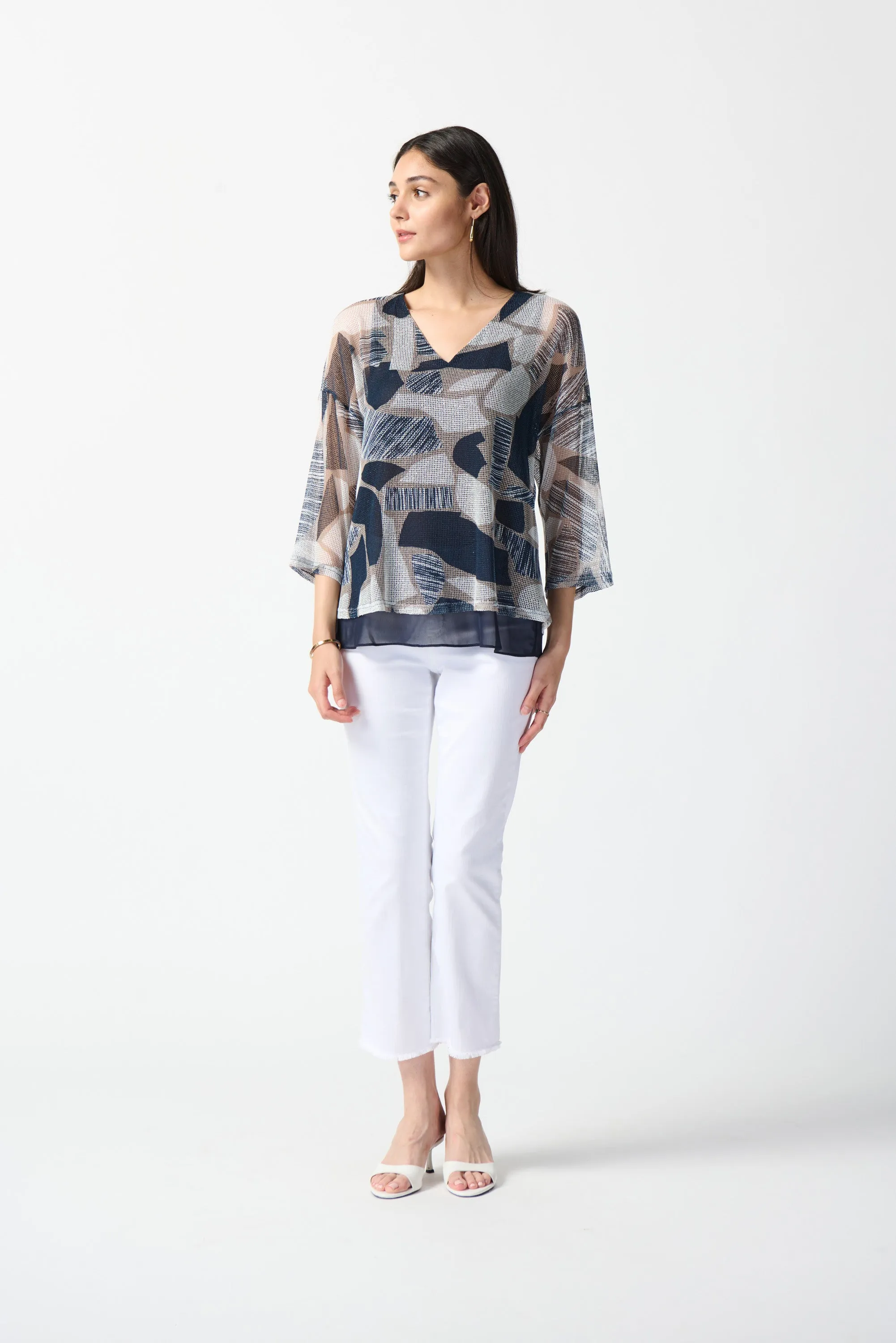 Mesh Abstract Print Layer Top