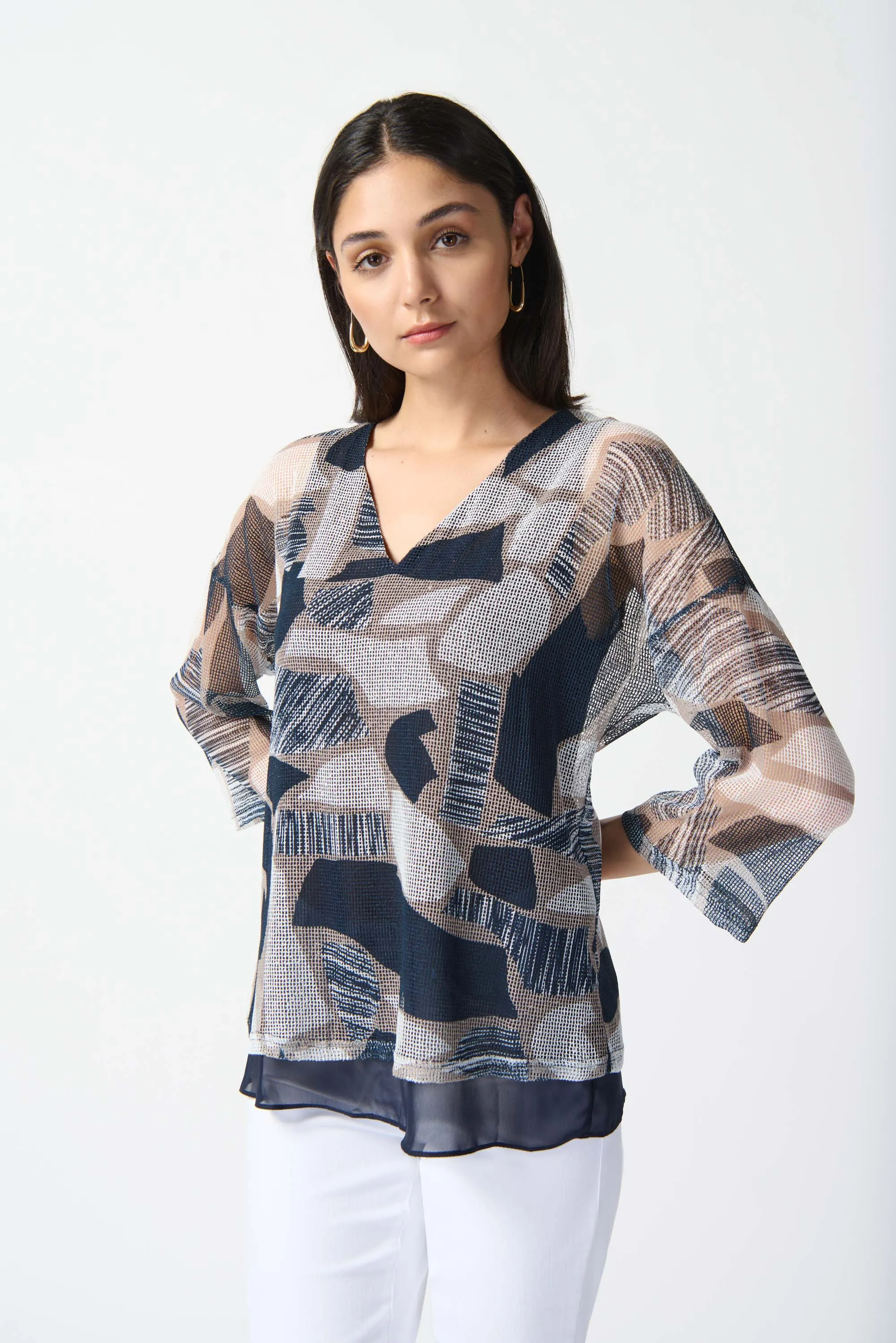 Mesh Abstract Print Layer Top