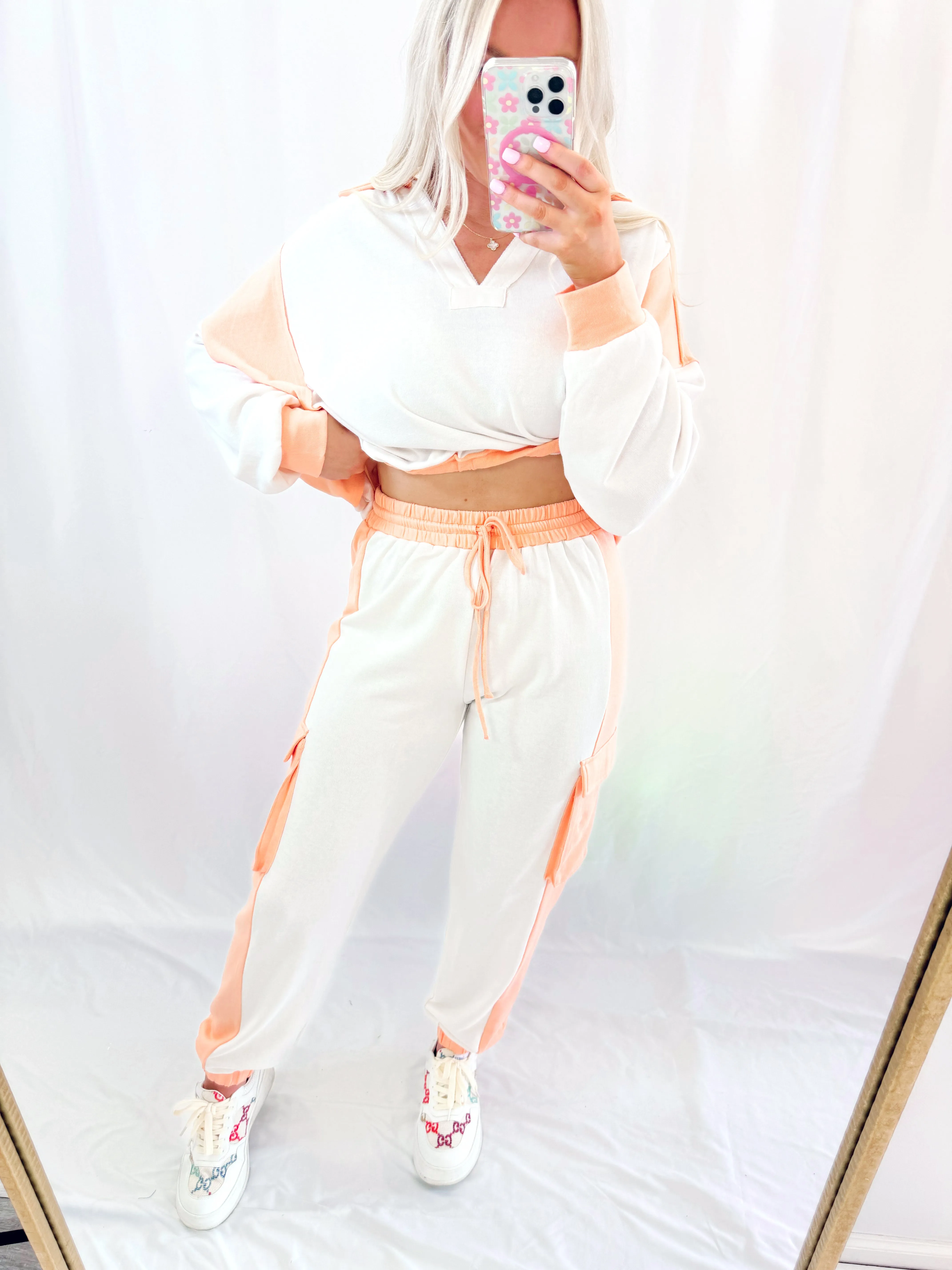 The Bright Fall Set SWEATS CORAL