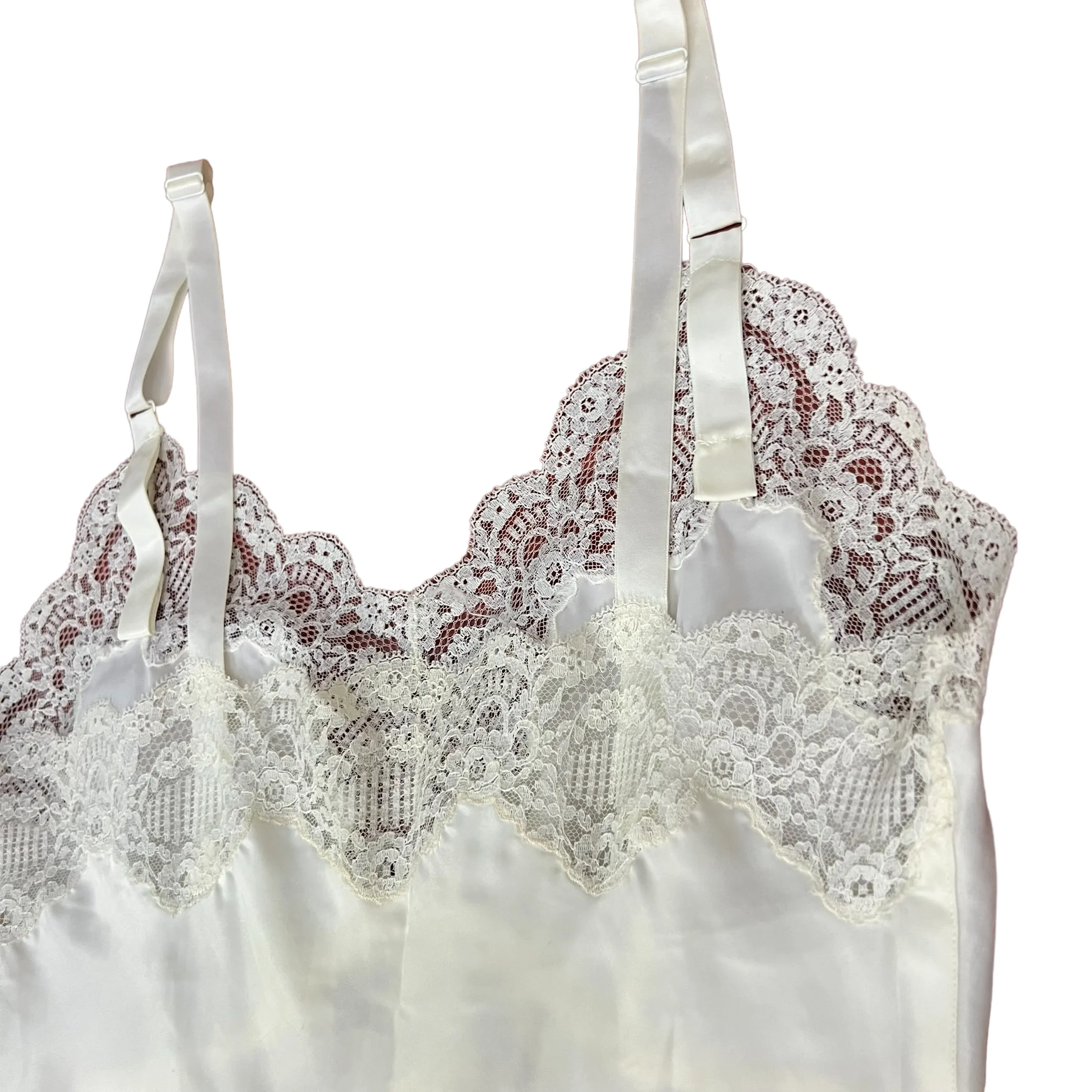 Vintage Full Slip Size 32